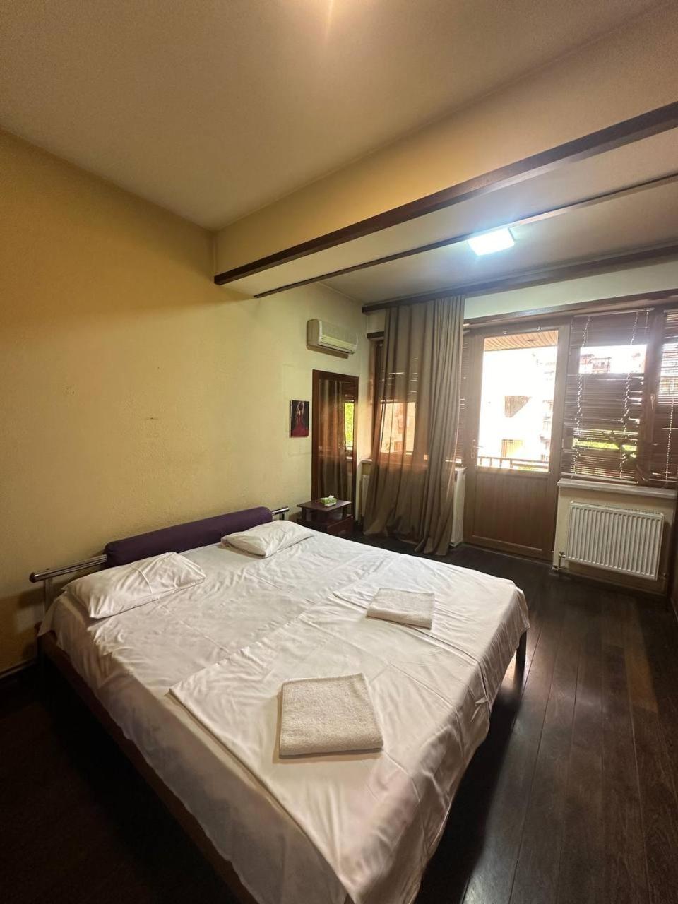 Hotel Costa Yerevan Exterior foto
