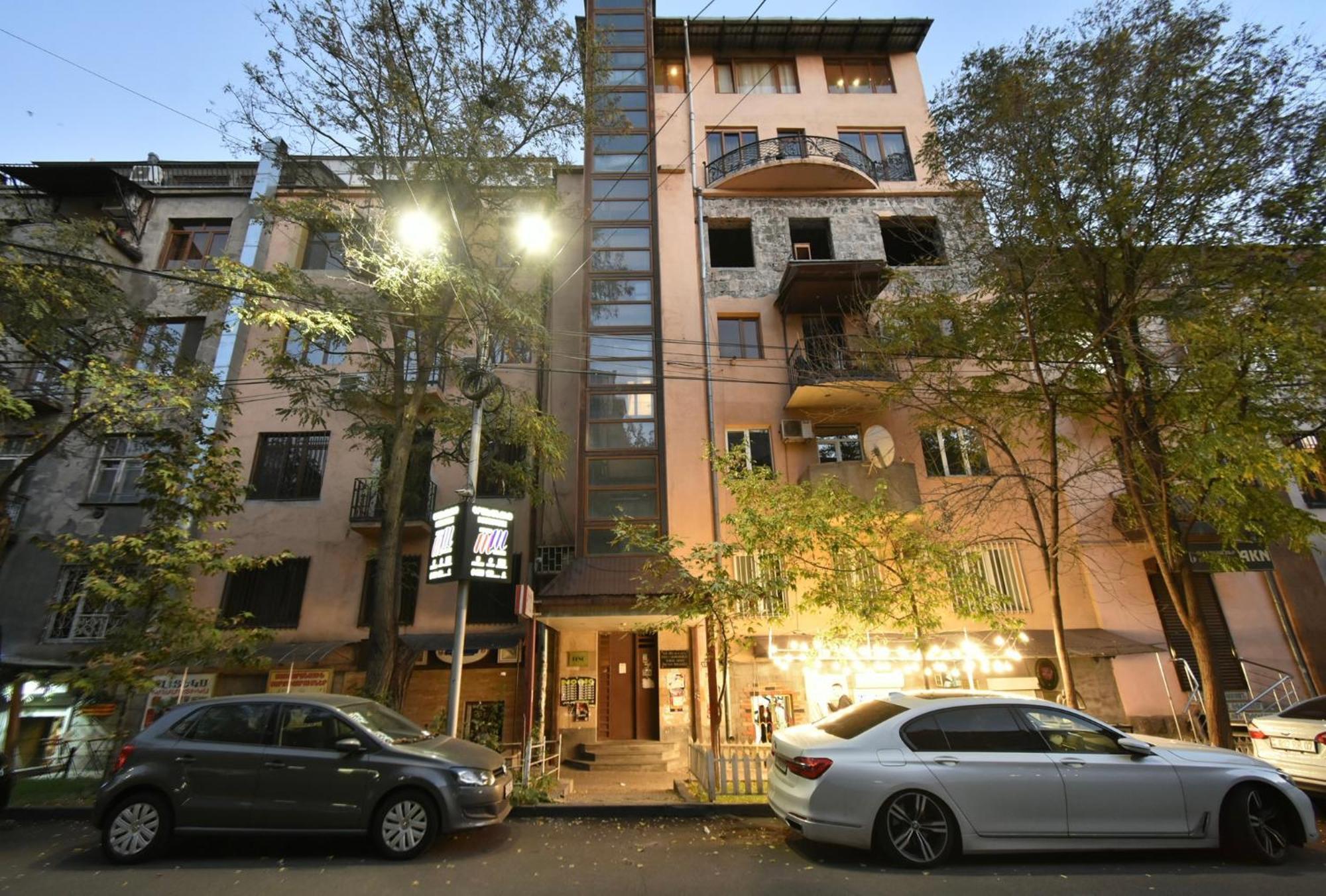 Hotel Costa Yerevan Exterior foto
