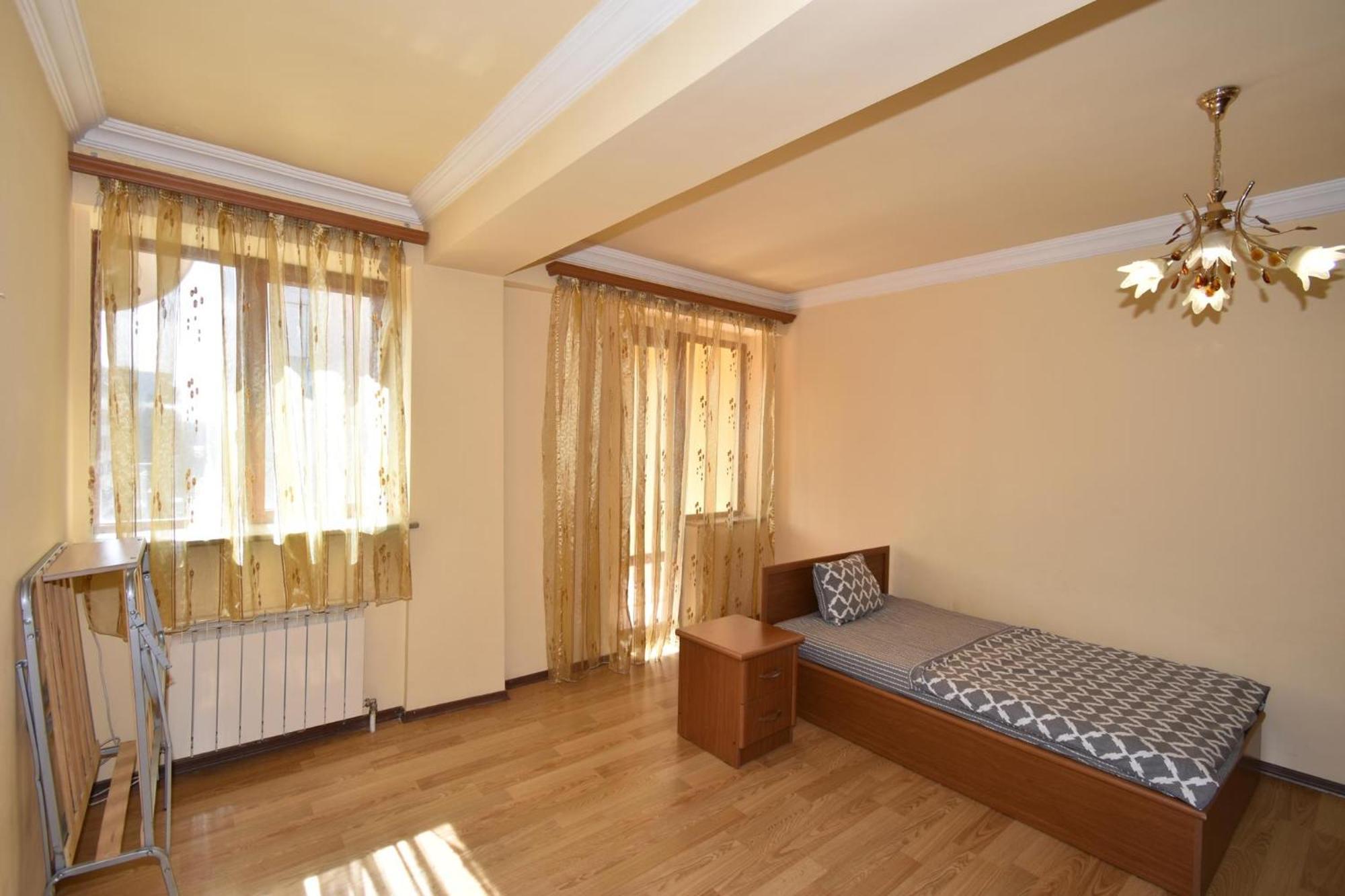 Hotel Costa Yerevan Exterior foto